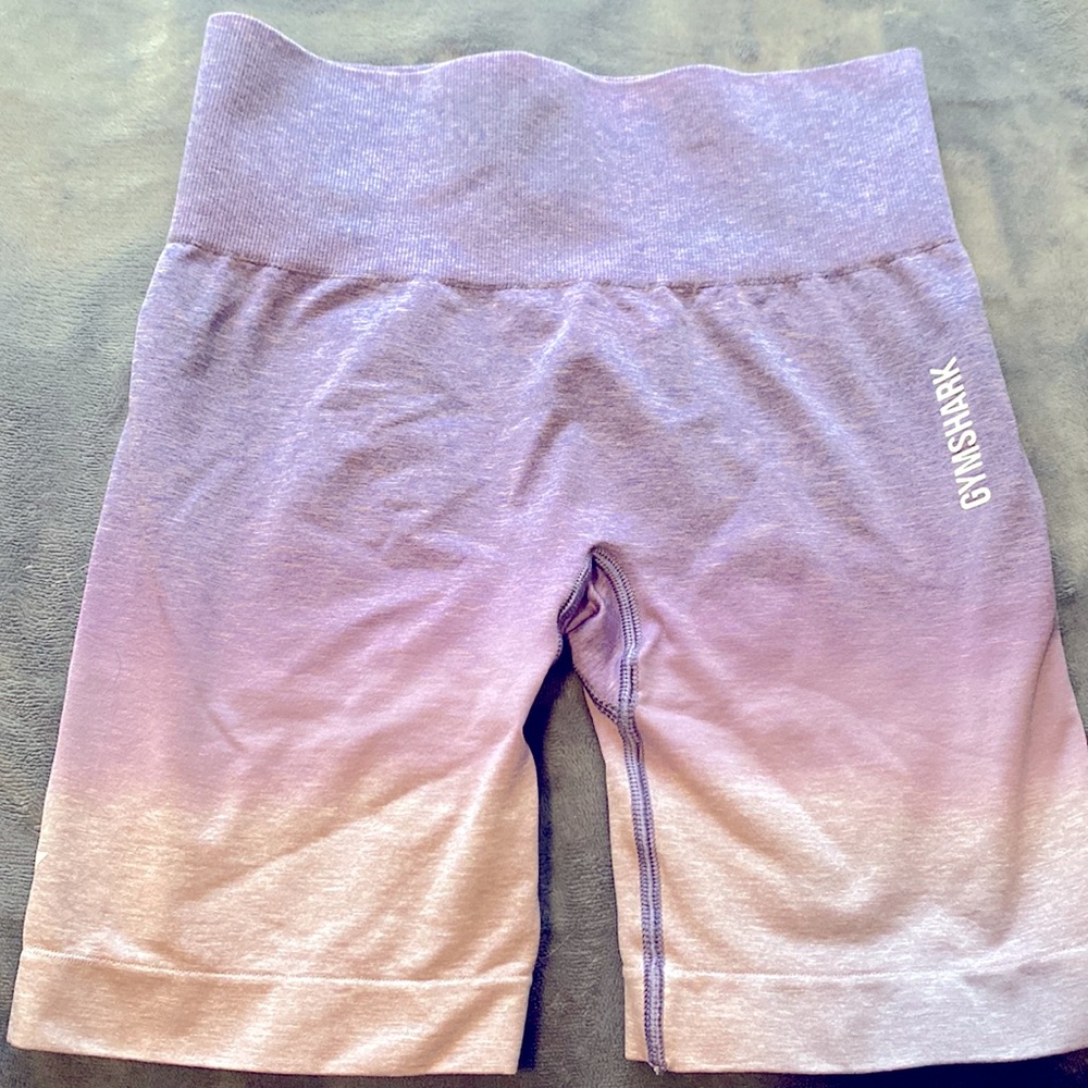 Gymshark ombré seamless biker shorts in purple size small